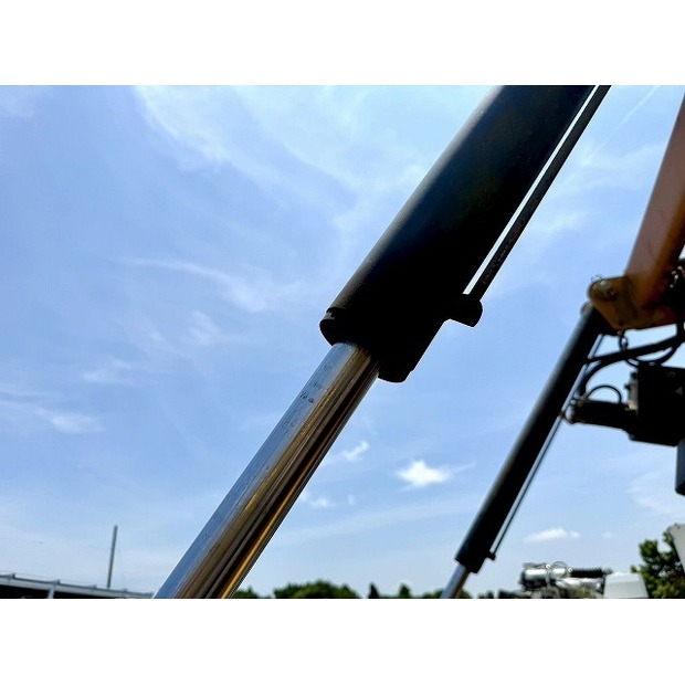 2014 ساندفيك QJ241-46697620