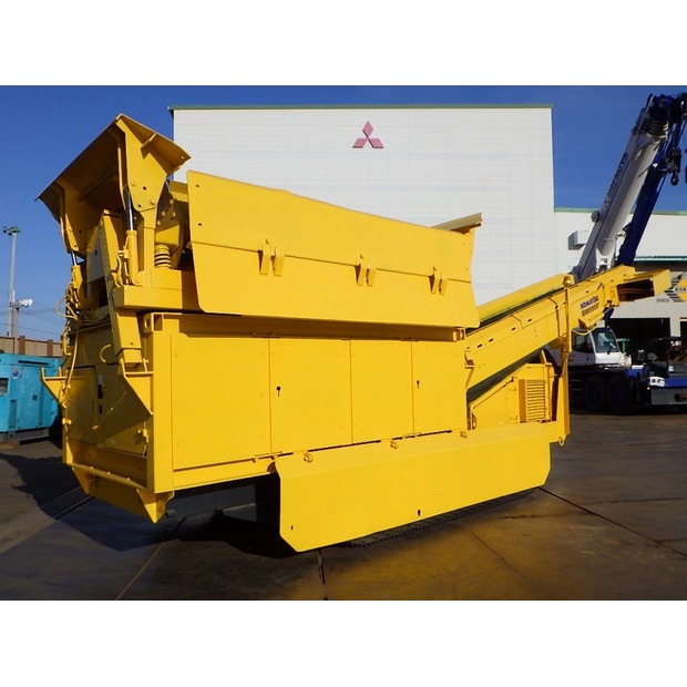 2004 Komatsu BM595F-46697671