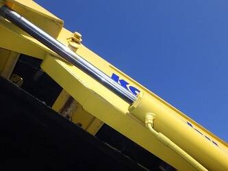 2004-komatsu-bm595f-46697674