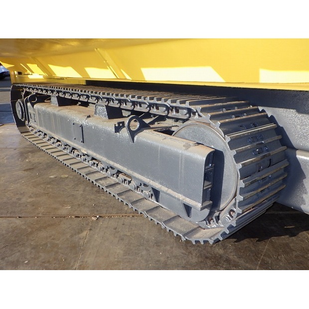 2004 Komatsu BM595F-46697694