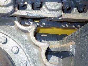 2004-komatsu-bm595f-46697697