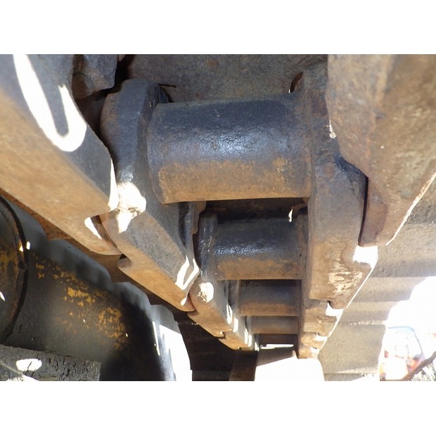 2004 Komatsu BM595F-46697699