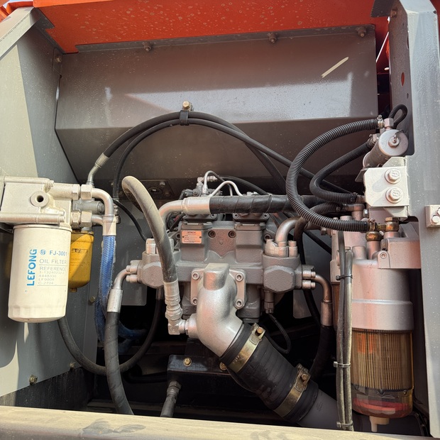 2023 Hitachi ZX200-46697803