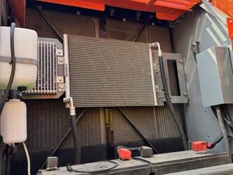 2023-hitachi-zx200-1444078-46697805