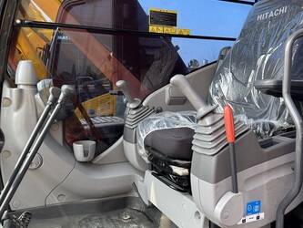 2023-hitachi-zx200-1444078-46697810
