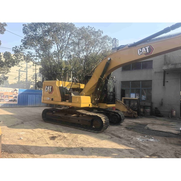 2023 Caterpillar 320GC-46697908