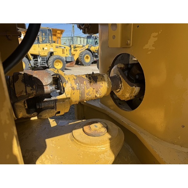 2015 Caterpillar 990K-46697942