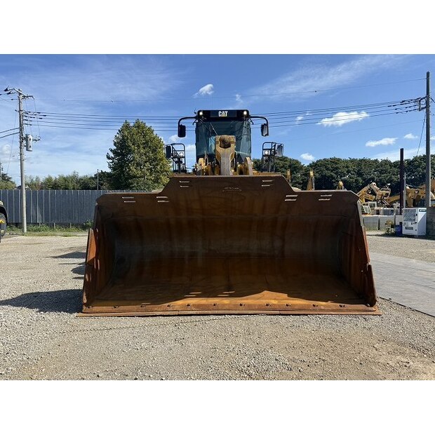 2015 Caterpillar 990K-46697954