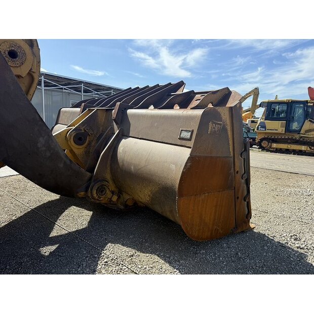 2015 Caterpillar 990K-46697965
