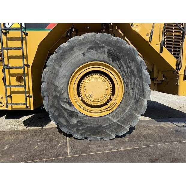 2015 Caterpillar 990K-46697970