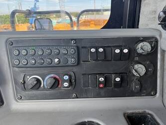 2015-caterpillar-990k-1444084-46697982