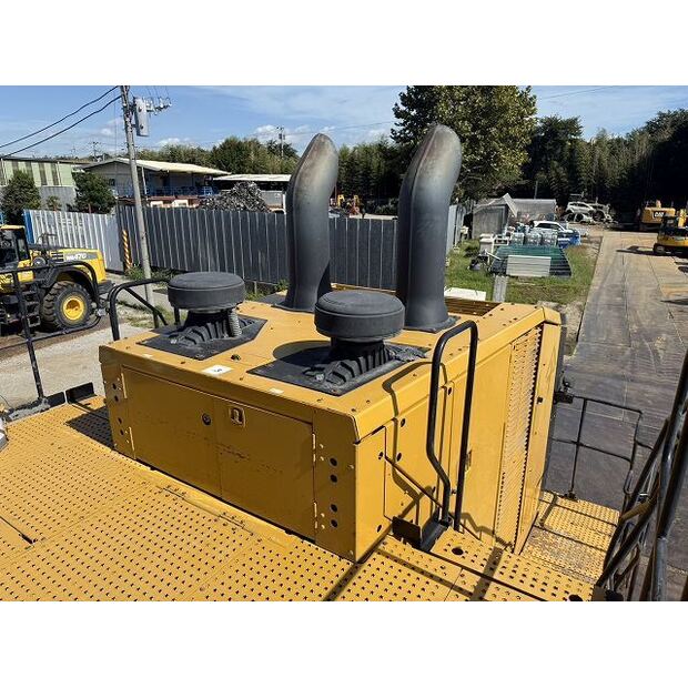 2015 Caterpillar 990K-46697995