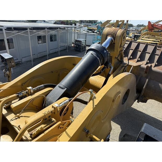2015 Caterpillar 990K-46698003