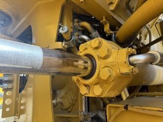 2015-caterpillar-990k-1444084-46698004