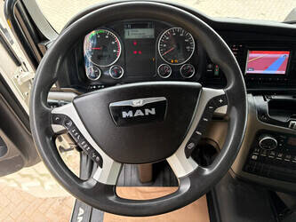 2016-man-tgx-18-440-1444099-46698414