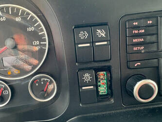 2016-man-tgx-18-440-1444099-46698422