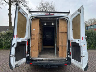 2018-ford-transit-fcd-46698565