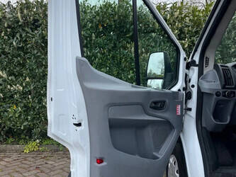 2018-ford-transit-fcd-46698572