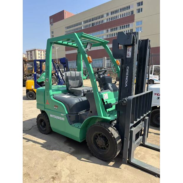 2024 MITSUBISHI FD30-46698603