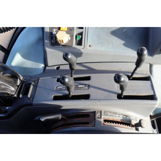 1995 Ford 6640SL-46699147