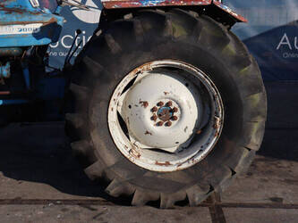 ford-3000-1443863-46699299