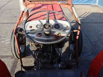 massey-ferguson-135-1443864-46699333