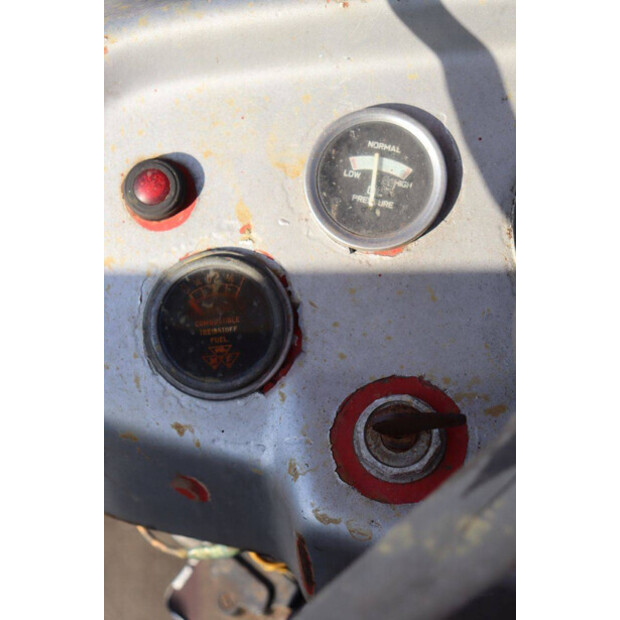 Massey Ferguson 135-46699341