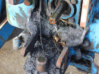 ford-6610-1443866-46699404