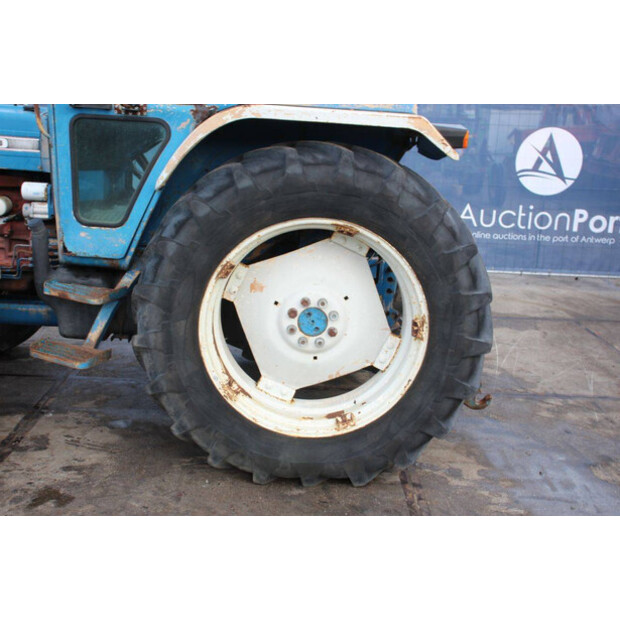 1985 Ford 6610-46699541