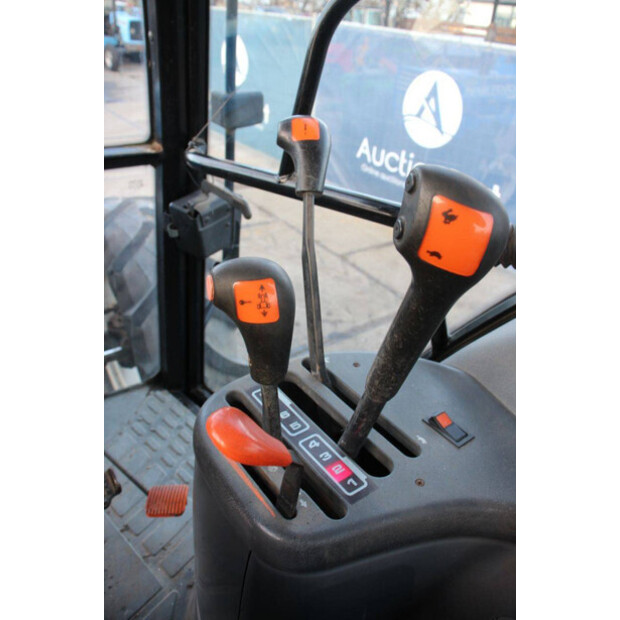 1999 New Holland TS90-46699629