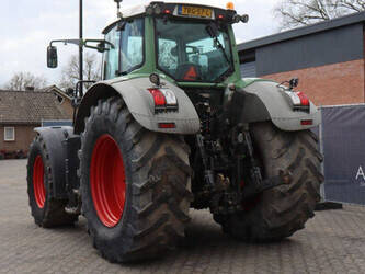 2011-fendt-930-vario-46699911