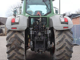 2011-fendt-930-vario-46699912