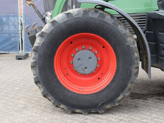 2011-fendt-930-vario-46699925