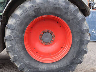 2011-fendt-930-vario-46699927