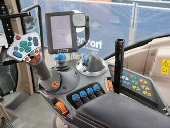 2011-fendt-930-vario-46699945