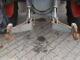 1993-fendt-818-46700010