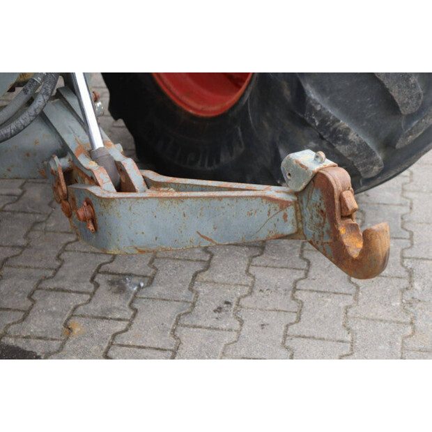 1993 فندت 818-46700011