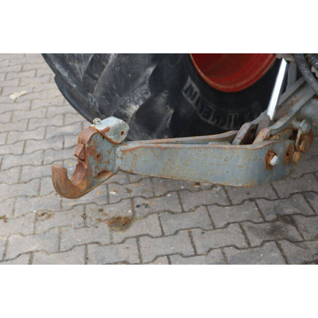 1993 فندت 818-46700012