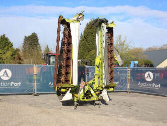 صورة ل رؤوس حصاد العلف كلاس DISCO 9300C