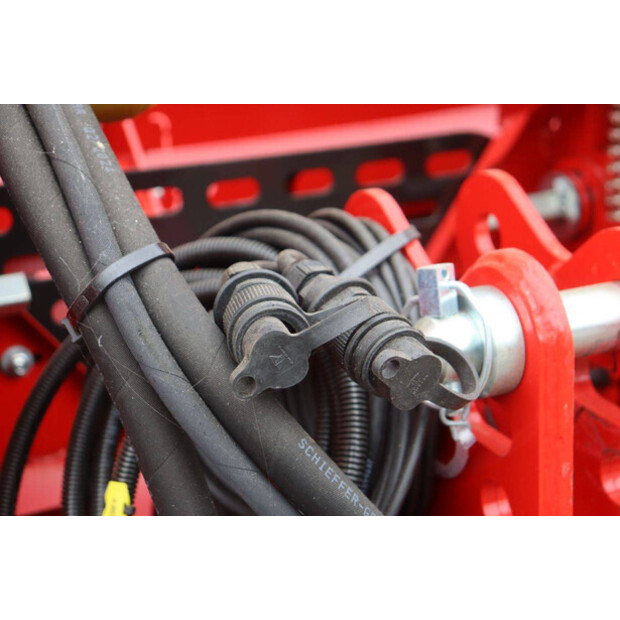 2025 جريم GL 420-46700123