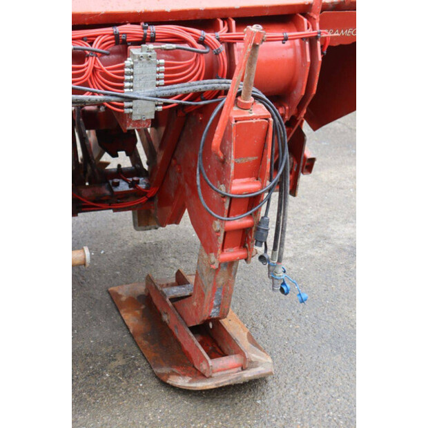 2019 Gramegna V40-300-46700146