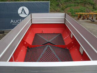 2013-vicon-yn206-46700222