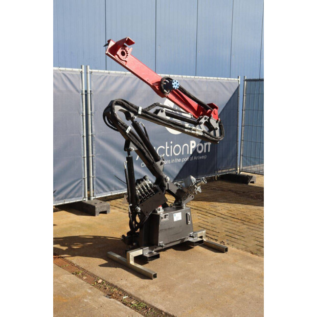 2025 شوارزميللر HT150-46700247