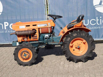 kubota-b7001-1444146-46700564