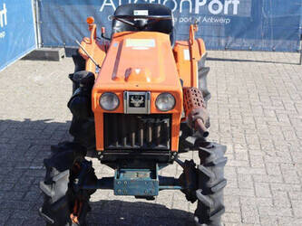 kubota-b7001-1444146-46700570