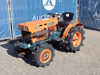 kubota-b7001-1444146-46700571