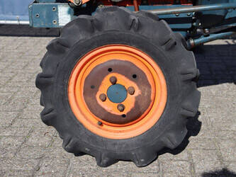 kubota-b7001-1444146-46700577