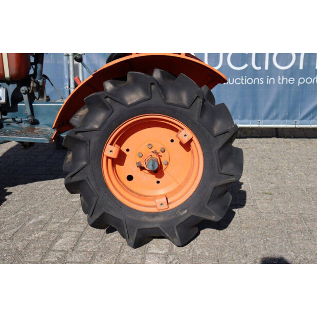 كوبوتا B7001-46700578