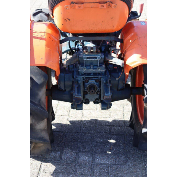 كوبوتا B7001-46700582