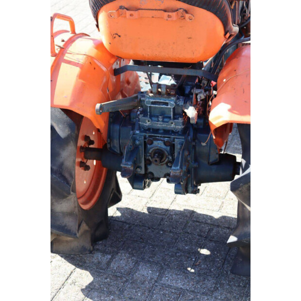 كوبوتا B7001-46700583